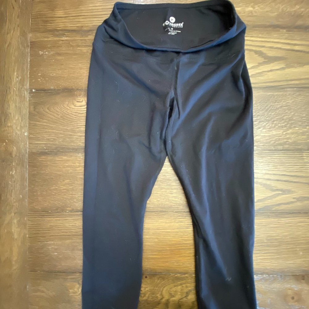 90 Degree Black Cropped Leggings Size M